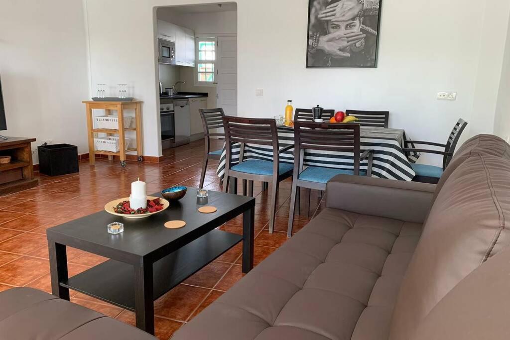 Apartamento Bastian Casas Verdes Costa Teguise Dış mekan fotoğraf